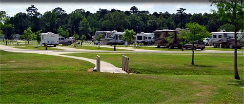 Red Shoes Rv Park And Chalets Kinder Extérieur photo
